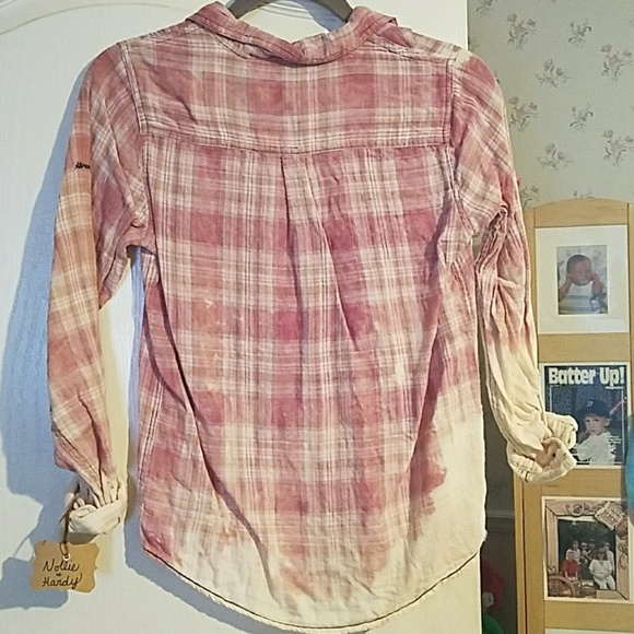 Distressed Flannel - Picture 4 of 4
